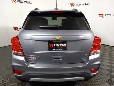 2020 Chevrolet Trax, $13495. Photo 3