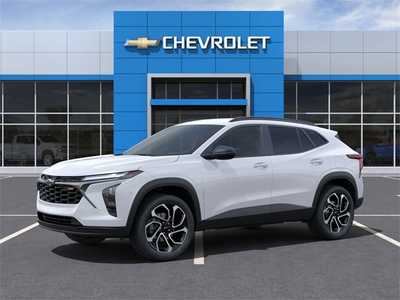2025 Chevrolet Trax, $24995. Photo 2