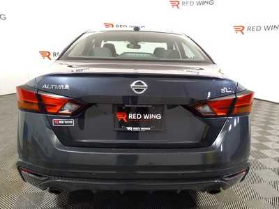 2020 Nissan Altima, $16888. Photo 3