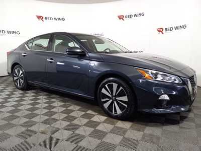 2020 Nissan Altima, $16888. Photo 1