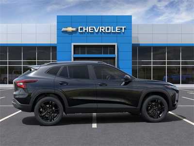 2025 Chevrolet Trax, $26590. Photo 5