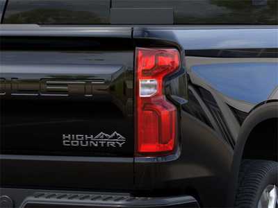 2025 Chevrolet 1500 Crew Cab, $75390. Photo 11