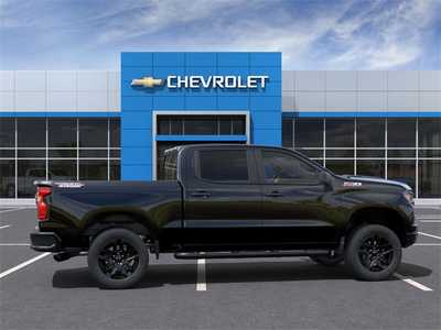 2025 Chevrolet 1500 Crew Cab, $55350. Photo 5