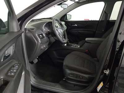 2023 Chevrolet Equinox, $23400. Photo 7