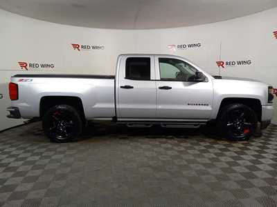 2017 Chevrolet 1500 Ext Cab, $24995. Photo 2