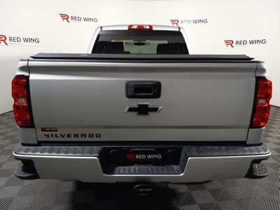 2017 Chevrolet 1500 Ext Cab, $24995. Photo 3