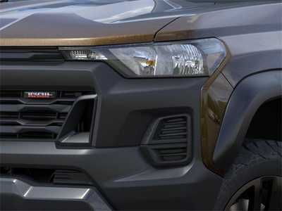2025 Chevrolet Colorado Crew Cab, $46020. Photo 10
