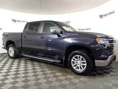 2022 Chevrolet 1500 Crew Cab, $39995. Photo 1