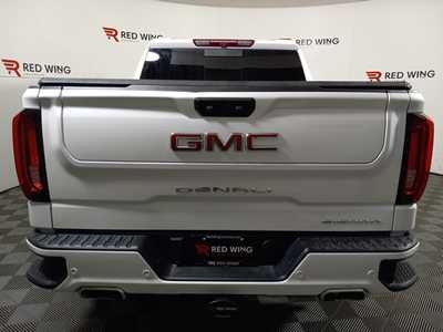 2022 GMC 1500 Crew Cab, $53995. Photo 3