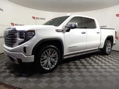 2022 GMC 1500 Crew Cab, $53995. Photo 5