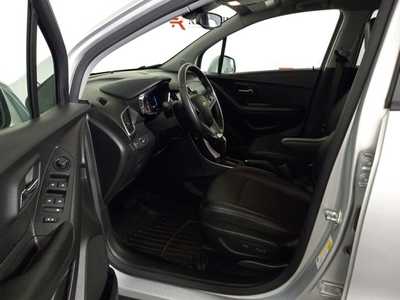 2022 Chevrolet Trax, $18700. Photo 7