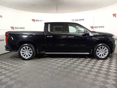 2021 Chevrolet 1500 Crew Cab, $44500. Photo 2