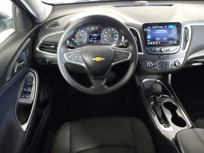 2022 Chevrolet Malibu, $18995. Photo 9