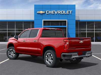 2025 Chevrolet 1500 Crew Cab, $67950. Photo 3