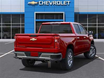 2025 Chevrolet 1500 Crew Cab, $67950. Photo 4