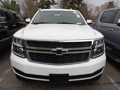 2020 Chevrolet Suburban, $30950. Photo 2