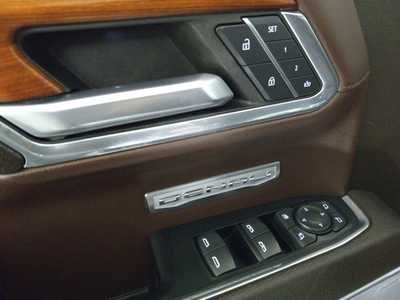 2023 GMC 1500 Crew Cab, $54995. Photo 12