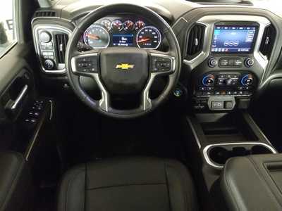 2020 Chevrolet 3500 Crew Cab, $48500. Photo 9