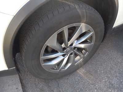 2015 Nissan Rogue, $9995. Photo 4
