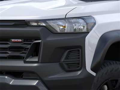 2025 Chevrolet Colorado Crew Cab, $44720. Photo 10
