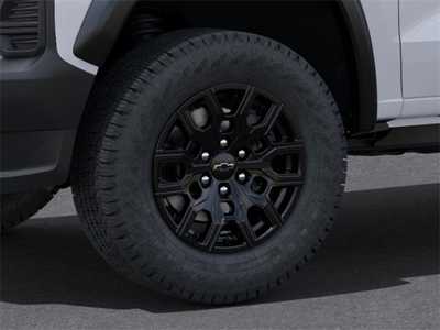 2025 Chevrolet Colorado Crew Cab, $44720. Photo 9