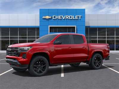2025 Chevrolet Colorado Crew Cab, $49310. Photo 2