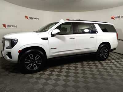 2021 GMC Yukon XL, $53995. Photo 4