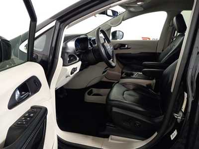 2022 Chrysler Pacifica, $21995. Photo 7