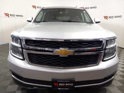 2018 Chevrolet Suburban, $17500. Photo 6