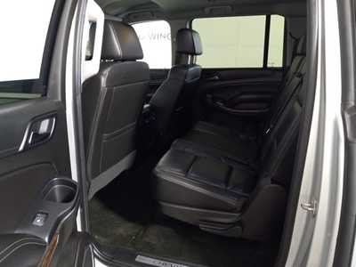 2018 Chevrolet Suburban, $17500. Photo 8