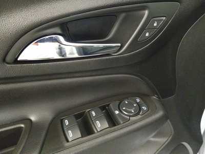 2020 Chevrolet Equinox, $17995. Photo 10