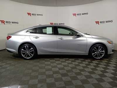 2019 Chevrolet Malibu, $20995. Photo 2