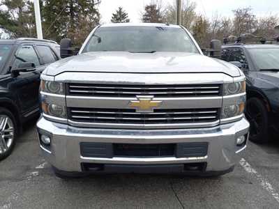2017 Chevrolet 2500 Ext Cab, $22995. Photo 2
