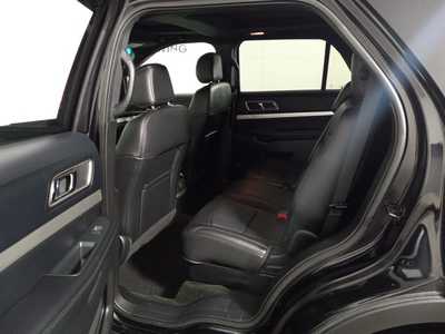 2016 Ford Explorer, $15995. Photo 8