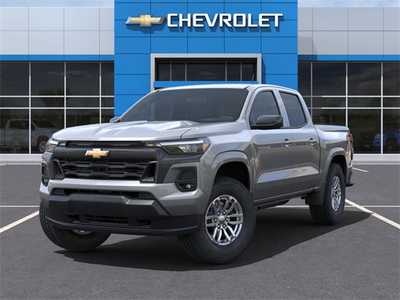 2025 Chevrolet Colorado Crew Cab, $43990. Photo 6