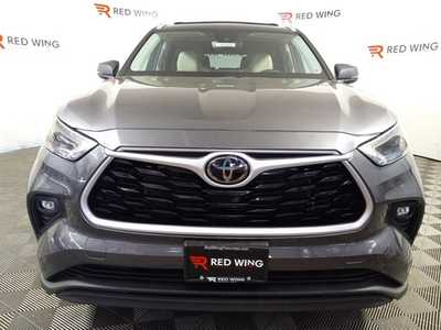 2022 Toyota Highlander, $41995. Photo 6