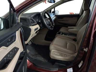 2019 Honda Odyssey, $24500. Photo 7