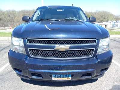 2007 Chevrolet Suburban, $7995. Photo 3
