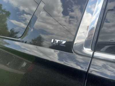 2015 Chevrolet Suburban, $14995. Photo 4