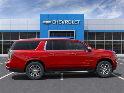 2025 Chevrolet Suburban, $80995. Photo 5