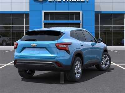 2025 Chevrolet Trax, $23435. Photo 4