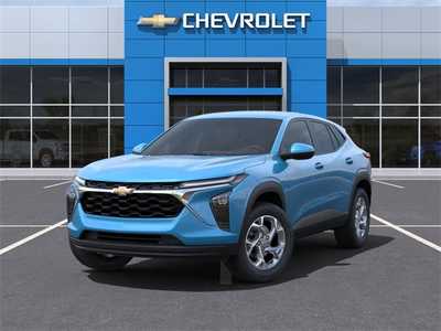 2025 Chevrolet Trax, $23435. Photo 6