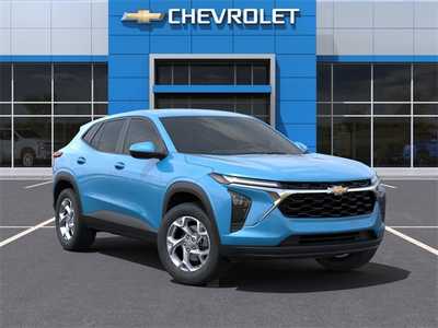 2025 Chevrolet Trax, $23435. Photo 7