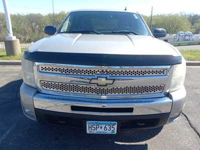 2009 Chevrolet 1500 Crew Cab, $3995. Photo 2