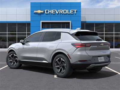 2025 Chevrolet Equinox, $48390. Photo 3