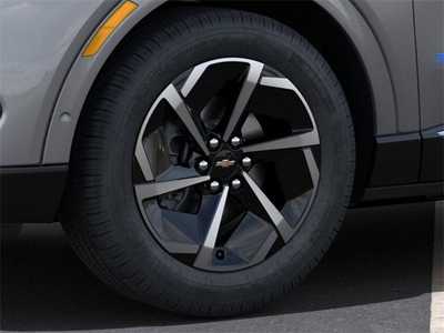 2025 Chevrolet Equinox, $48390. Photo 9