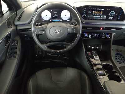 2022 Hyundai Sonata, $23500. Photo 9