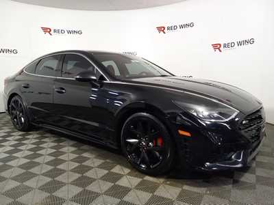 2022 Hyundai Sonata, $23500. Photo 1