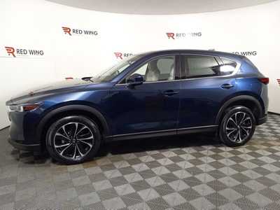 2023 Mazda CX-5, $28500. Photo 4