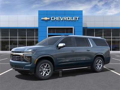 2025 Chevrolet Suburban, $83885. Photo 2